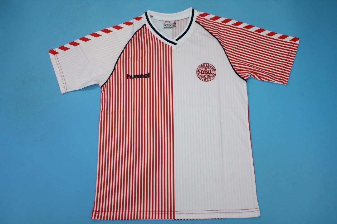 AAA Quality Denmark 1986 Away Red/White Soccer Jersey